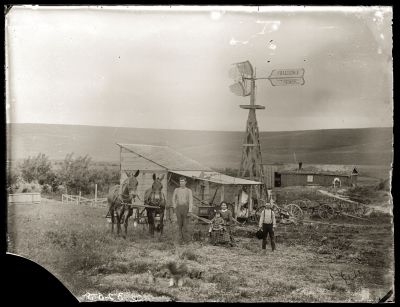 Iconic_Sodbusters_of_the_Prairie_D_D_Teoli_Jr__A_C__2818629.jpg